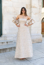 Carica l'immagine nel visualizzatore di Gallery, Abito lungo strapless jacquard
